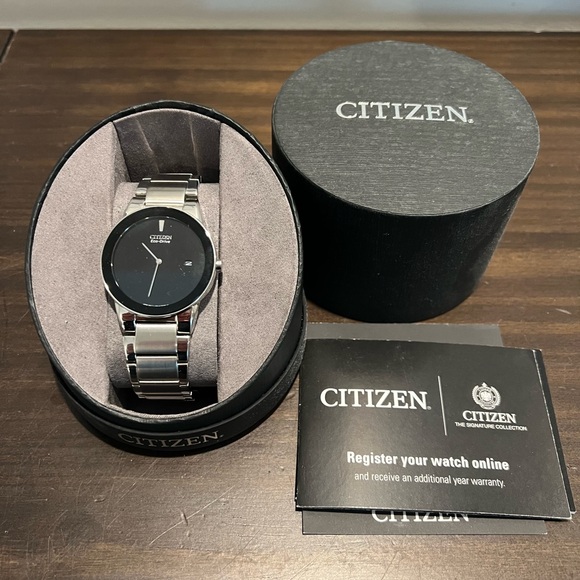 New! Mens Citizen Eco Drive Watch - Picture 2 of 2